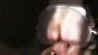 Succosa Coed vecchie vogliose scopa nella figa e ingoia sperma