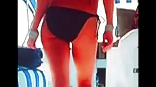 Appassionato russo sesso con giovani femmine vecchie porche troie