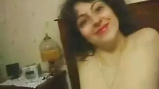 Un sacco di sperma nella bocca di un giovane pulcino zoccole vecchie italiane inviato da un ragazzo
