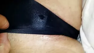 Il ragazzo è venuto per un massaggio e ha scopato con una bella bruna vecchie baldracche inculate