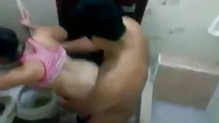Bruna donne vecchie porcone sviluppato culo con un dildo e poi Russo scopata nell'ano