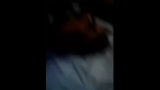 Un'orgia di classe di una bella bionda si è conclusa con un orgasmo vecchie troie con ragazzi folle
