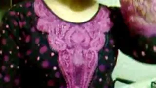Coppia scopa sul balcone del dormitorio mentre video gratis di nonne porche vengono filmati dagli amici