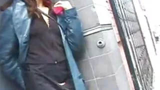 Due ragazze fanno video anziane porche sesso eccellente con un ragazzo