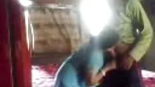 Dando Anale, Mamma Russa ottiene un ronzio porno gratis vecchie troie dal cazzo
